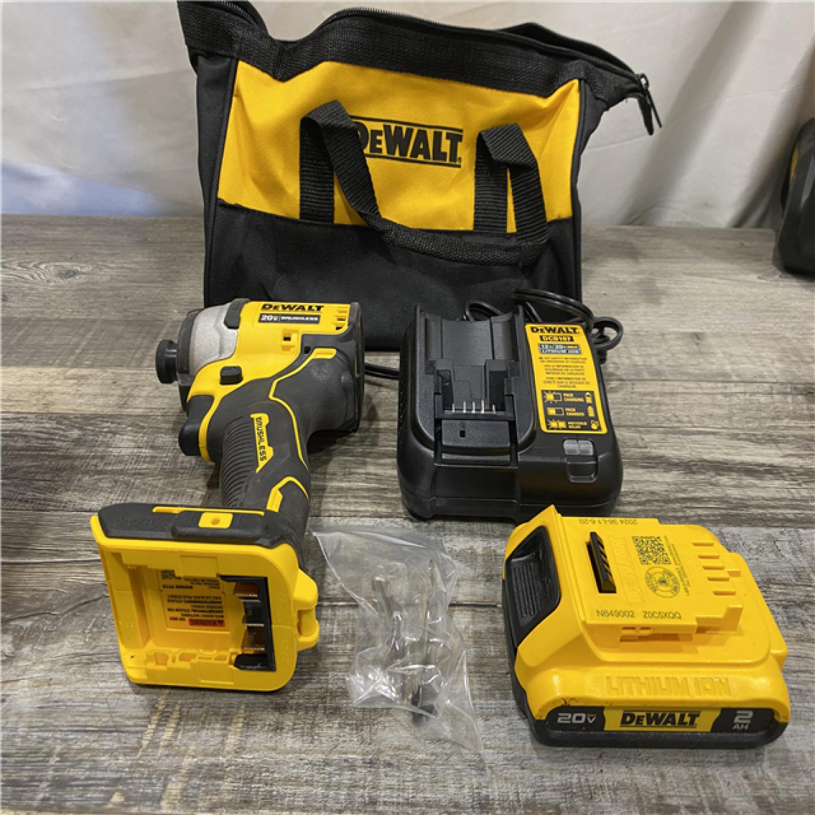 AS-IS DEWALT Atomic 20V Max Lithium-Ion Brushless Cordless Compact 1/4 in. Impact Driver Kit