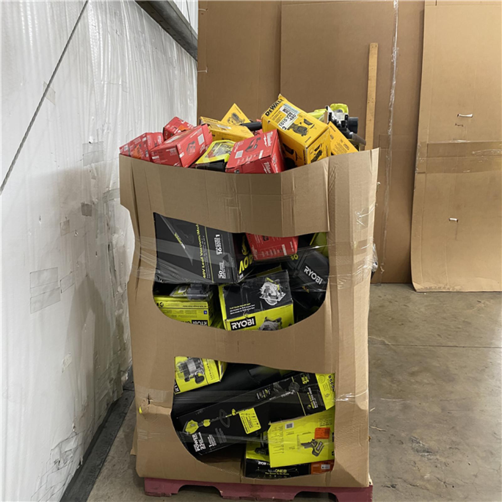 Houston Location AS IS - Tool Pallet