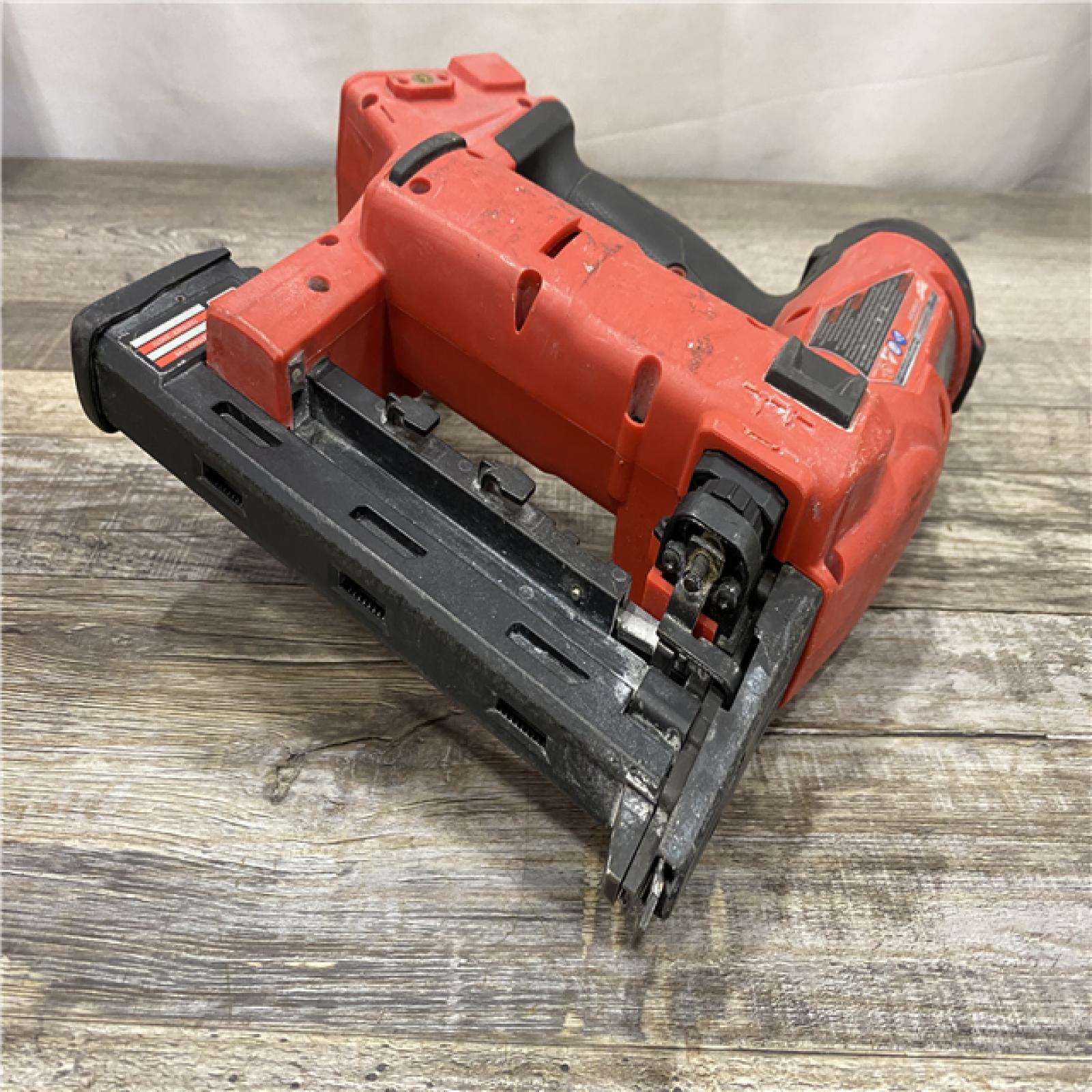 AS-IS Milwaukee FUEL 18-Volt Lithium-Ion Brushless Cordless 18-Gauge 1/4 in. Narrow Crown Stapler (Tool-Only)