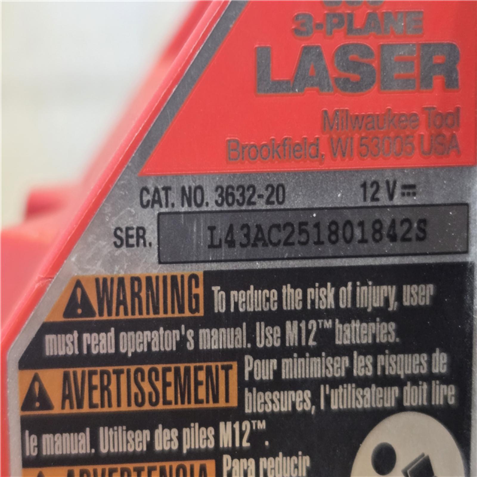 AS-IS Milwaukee 12V Cordless Green 250 ft. 3-Plane Laser Level Kit