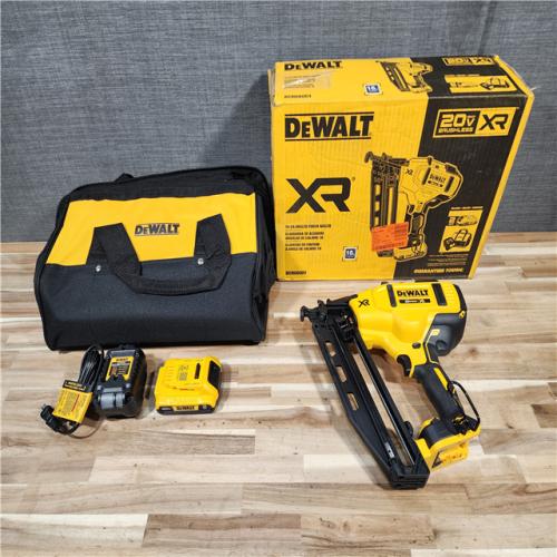 HOUSTON LOCATION - AS-IS DEWALT 20V MAX XR 16-Gauge Electric Cordless Angled Finishing Nailer Kit