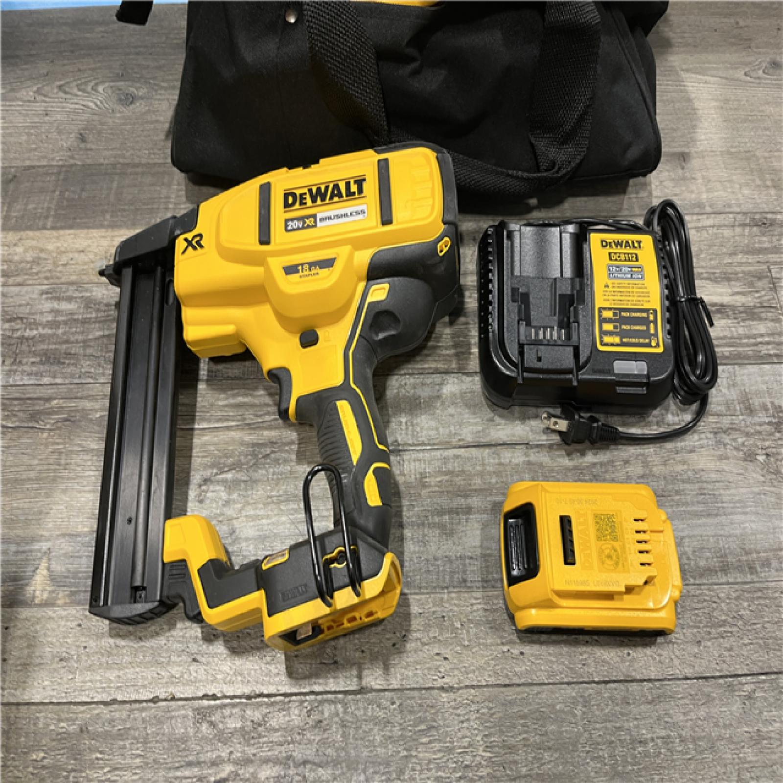 AS-IS DEWALT 20V MAX XR Lithium-Ion Cordless 18-Gauge Narrow Crown Stapler Kit