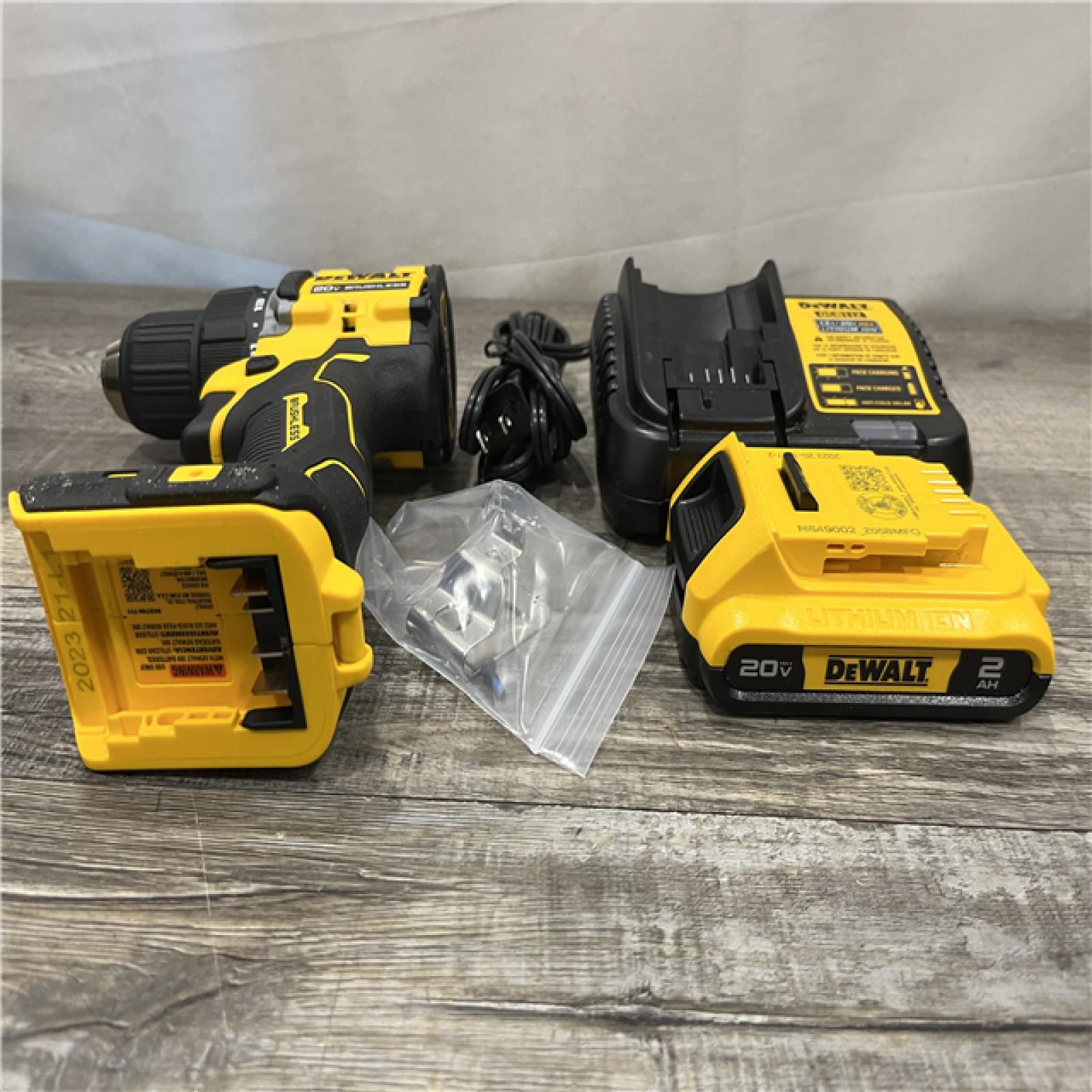 AS-IS DEWALT Atomic 20V Lithium-Ion Cordless Compact 1/2 in. Drill/Driver Kit