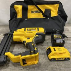 AS-IS DEWALT 20V MAX XR 18 Gauge Brad Nailer Kit