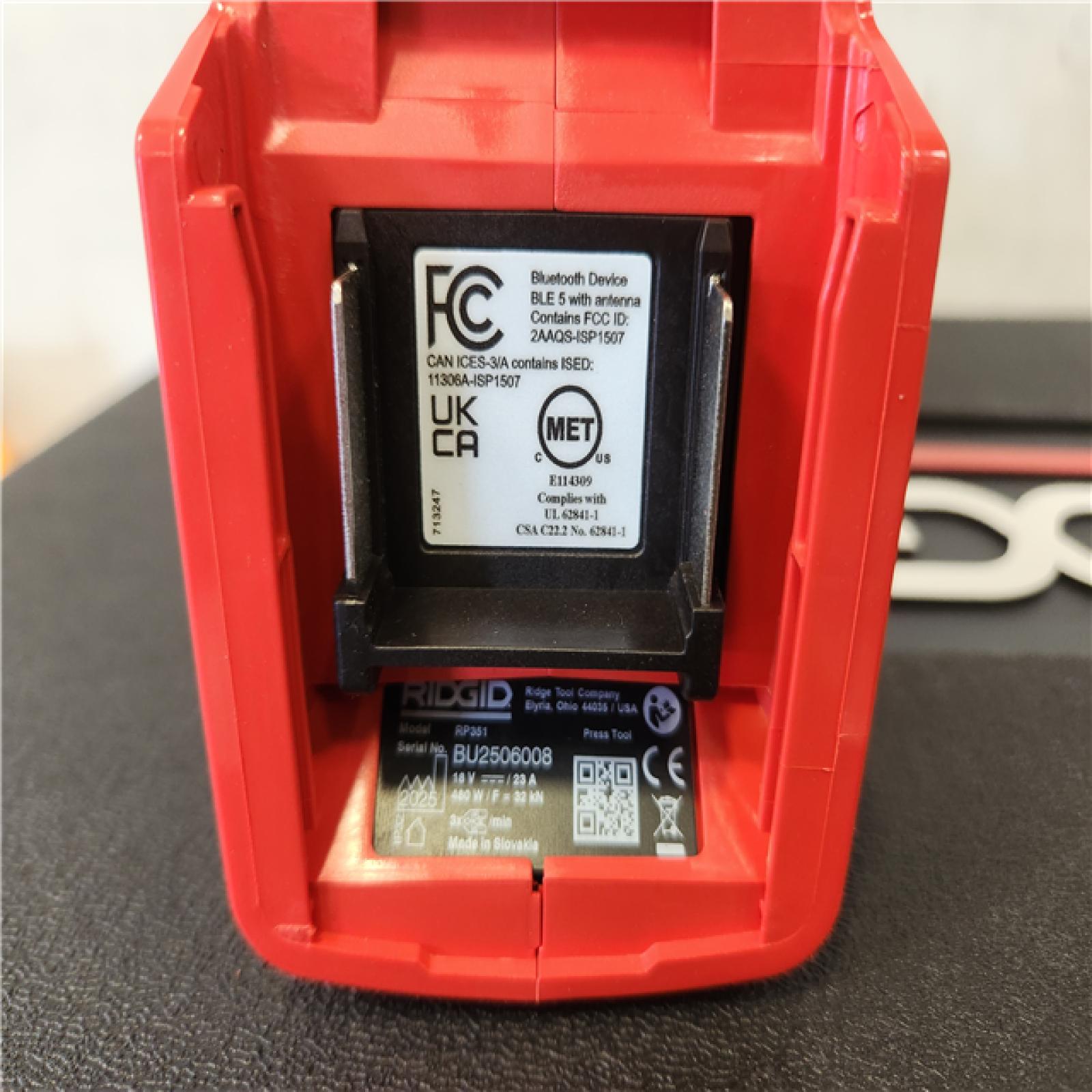 Phoenix NEW RIDGID RP 351 ProPress Inline Standard Press Tool Kit (Includes Case + 2  18V Lio-Ion Batteries + Charger + 6 Press Tool Jaws