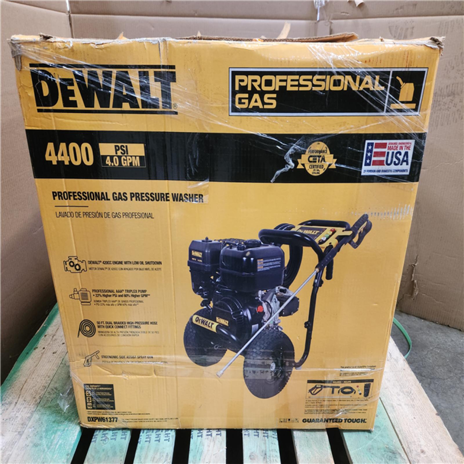 Phoenix NEW DEWALT 4400 PSI 4.0 GPM Gas Pressure Washer with 420cc Engine  Triplex Pump  Commercial Cold Water Power Washer