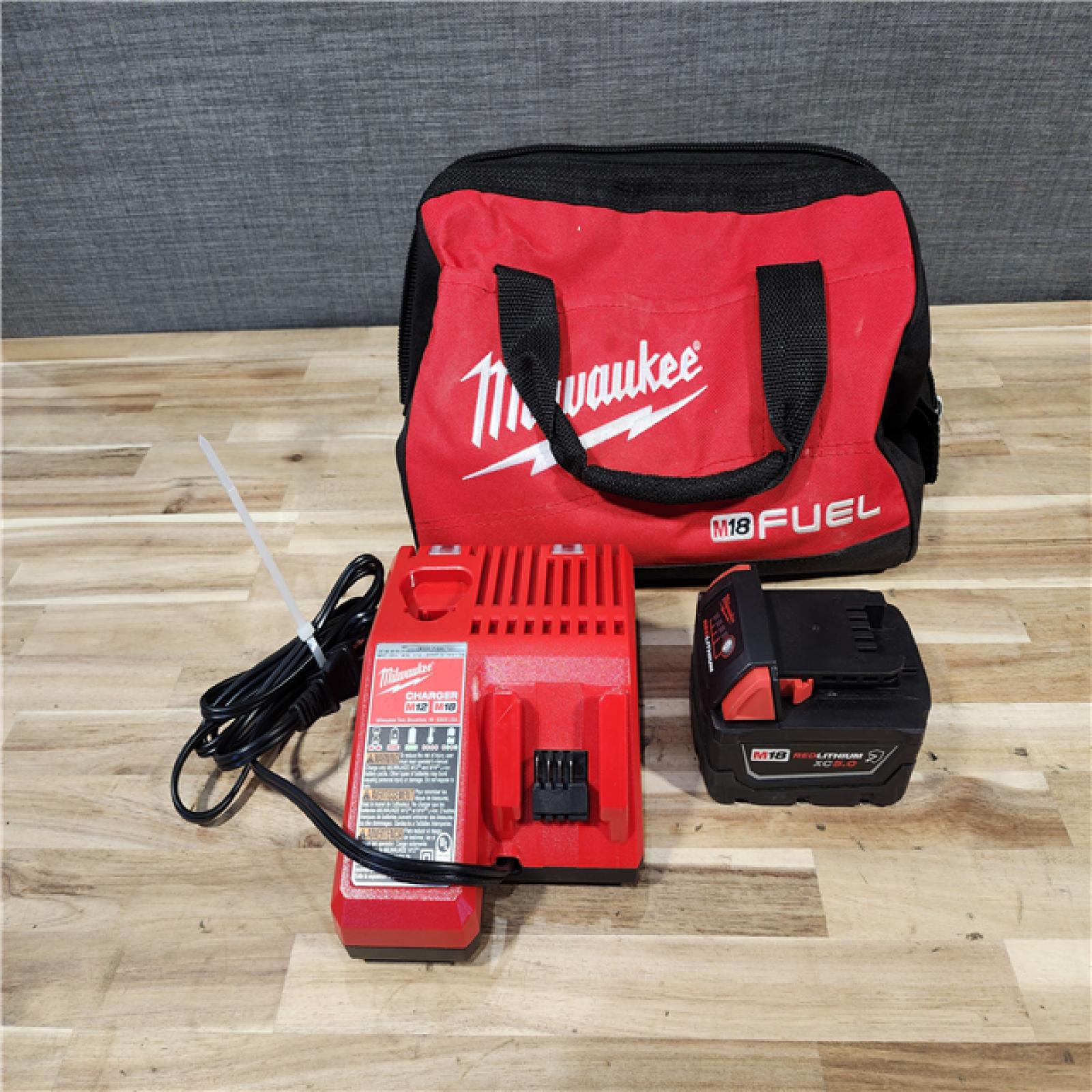 HOUSTON LOCATION - AS-IS Milwaukee FUEL 18V Lithium-Ion Brushless Cordless 1/2 in. Impact Wrench w/Friction Ring Kit
