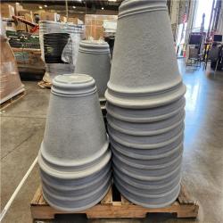 Phoenix Location Vigoro 22 in. Alameda Extra Large Gray Plastic Planter (22 in. D x 17.5 in. H) Pallet (28 Planters)
