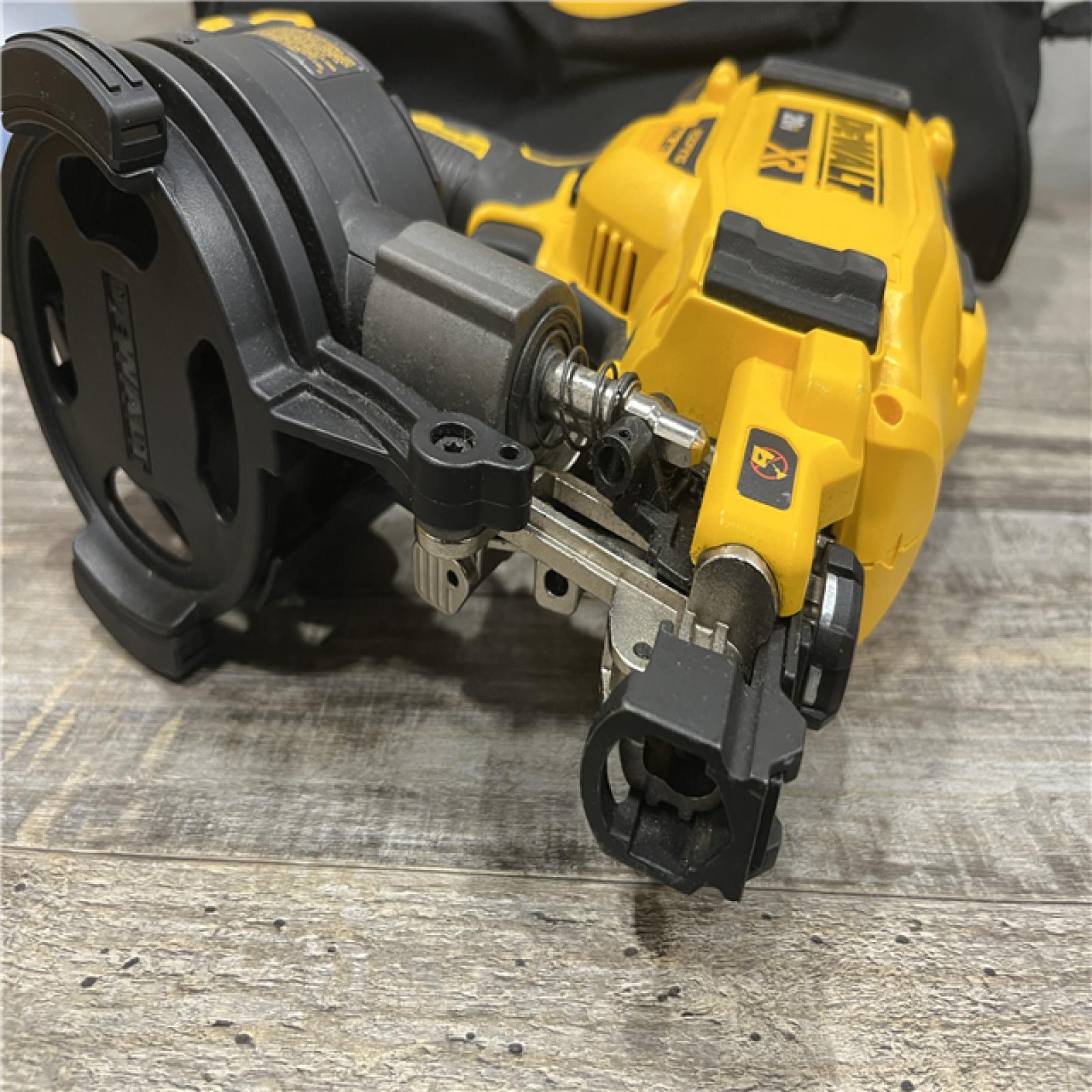 AS-IS DEWALT 20V MAX Lithium-Ion 15-Degree Electric Cordless Roofing Nailer Kit