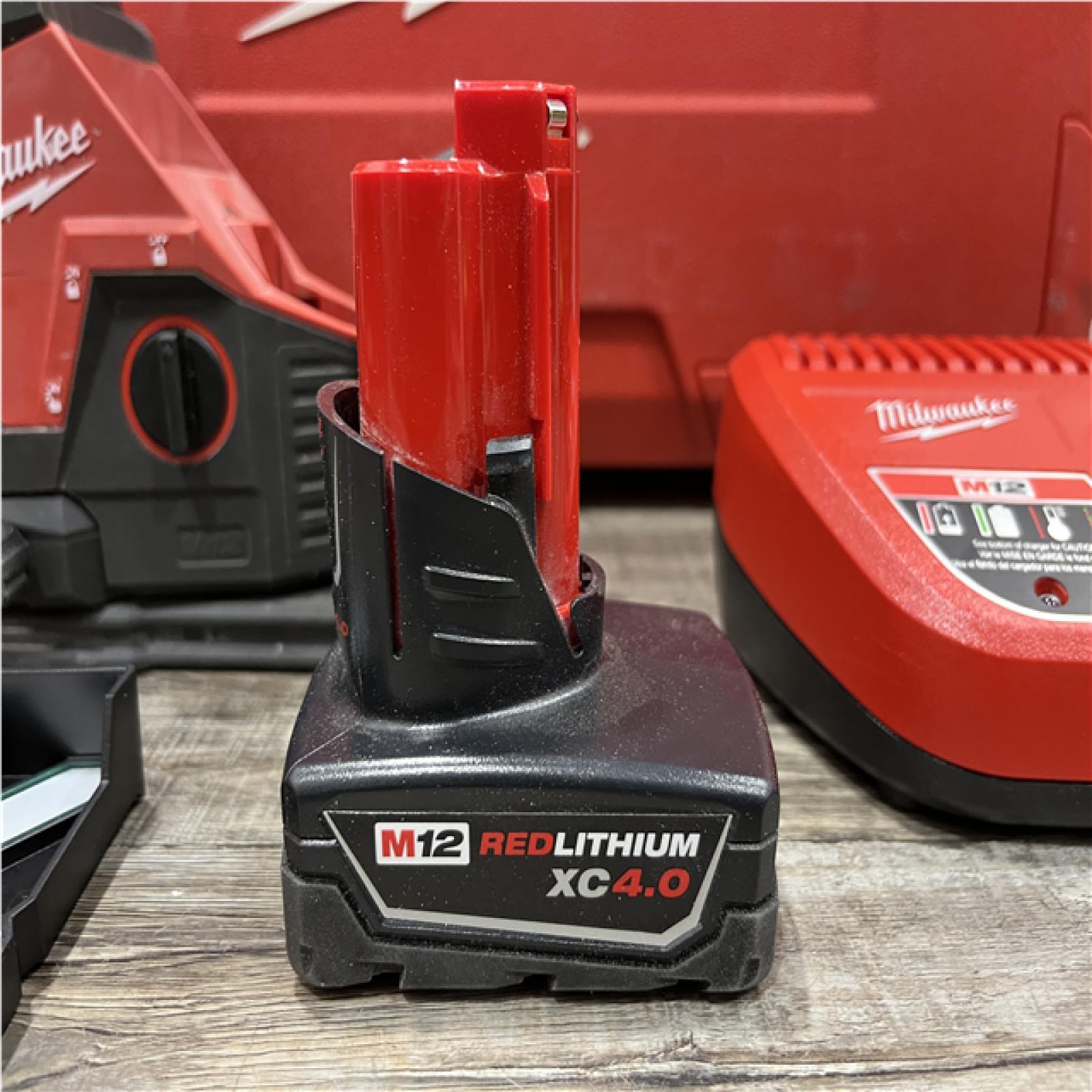 AS-IS Milwaukee 12-Volt Lithium-Ion Cordless Green 250 ft. 3-Plane Laser Level Kit