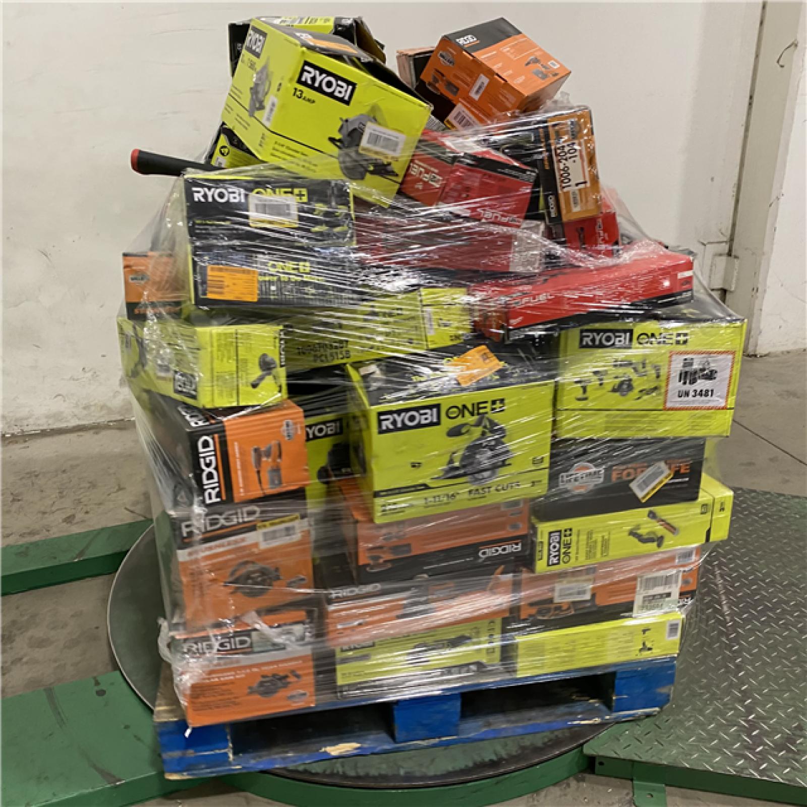 Dallas Location - As-Is Tool Pallet