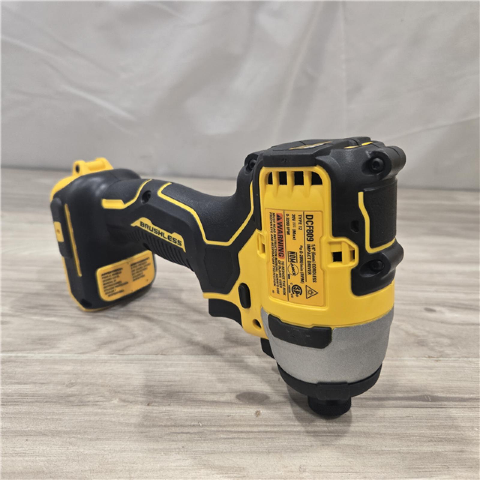 AS-IS Dewalt DCK225D2 20V MAX ATOMIC Compact Cordless Drill Driver and Impact Driver Combo Kit