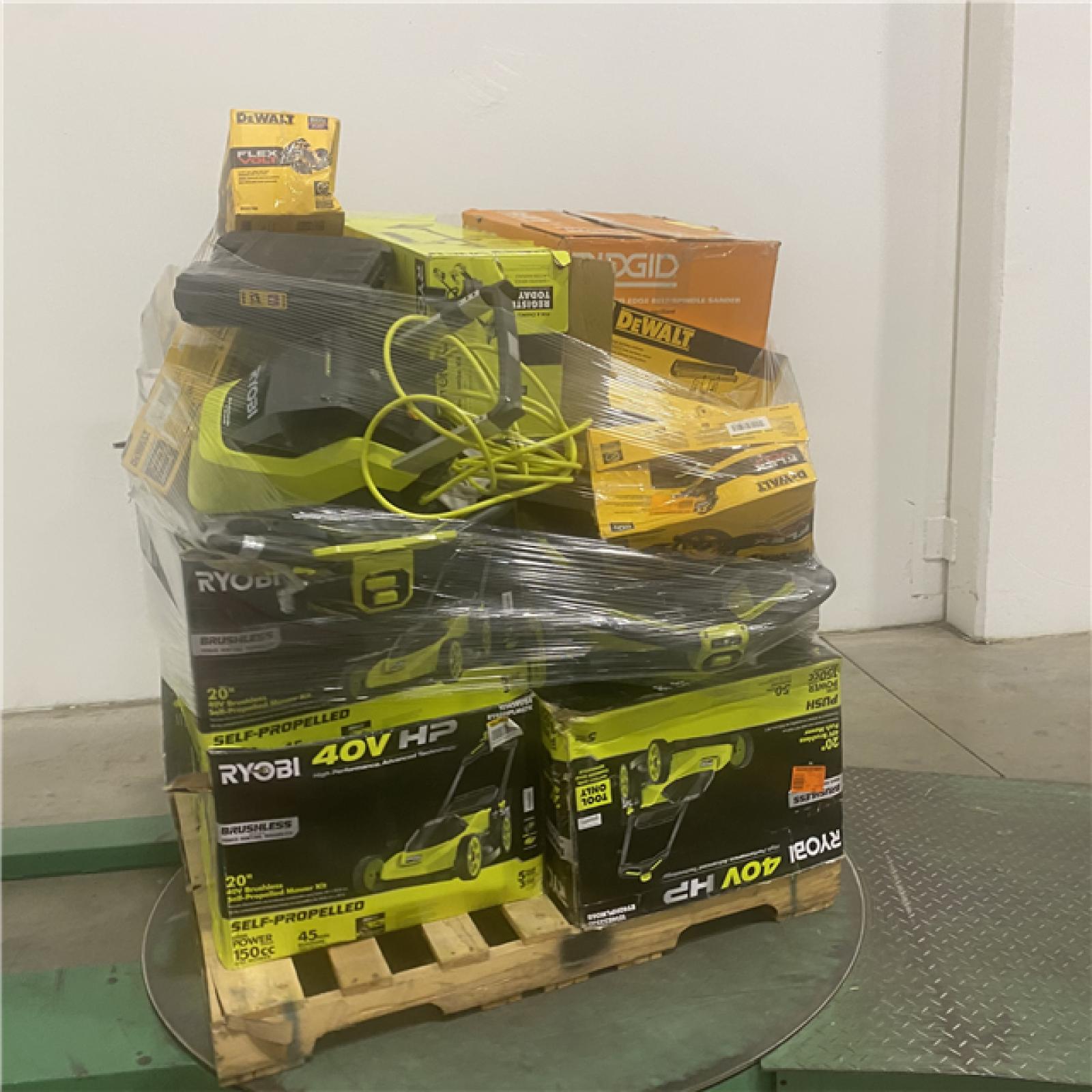 Dallas Location - As-Is Tool Pallet