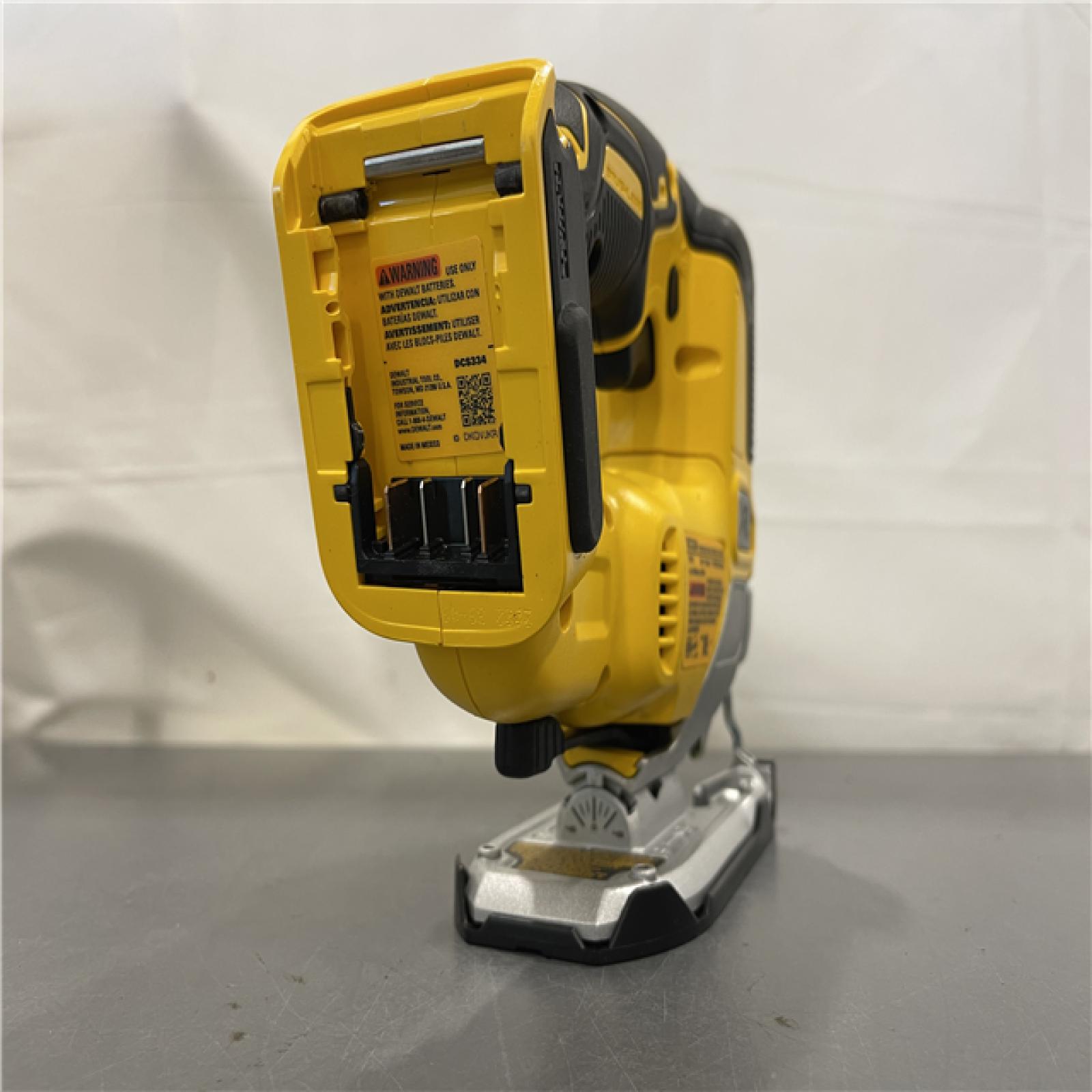 AS-IS - DeWalt 20V MAX XR Cordless Brushless Jigsaw (Tool Only)