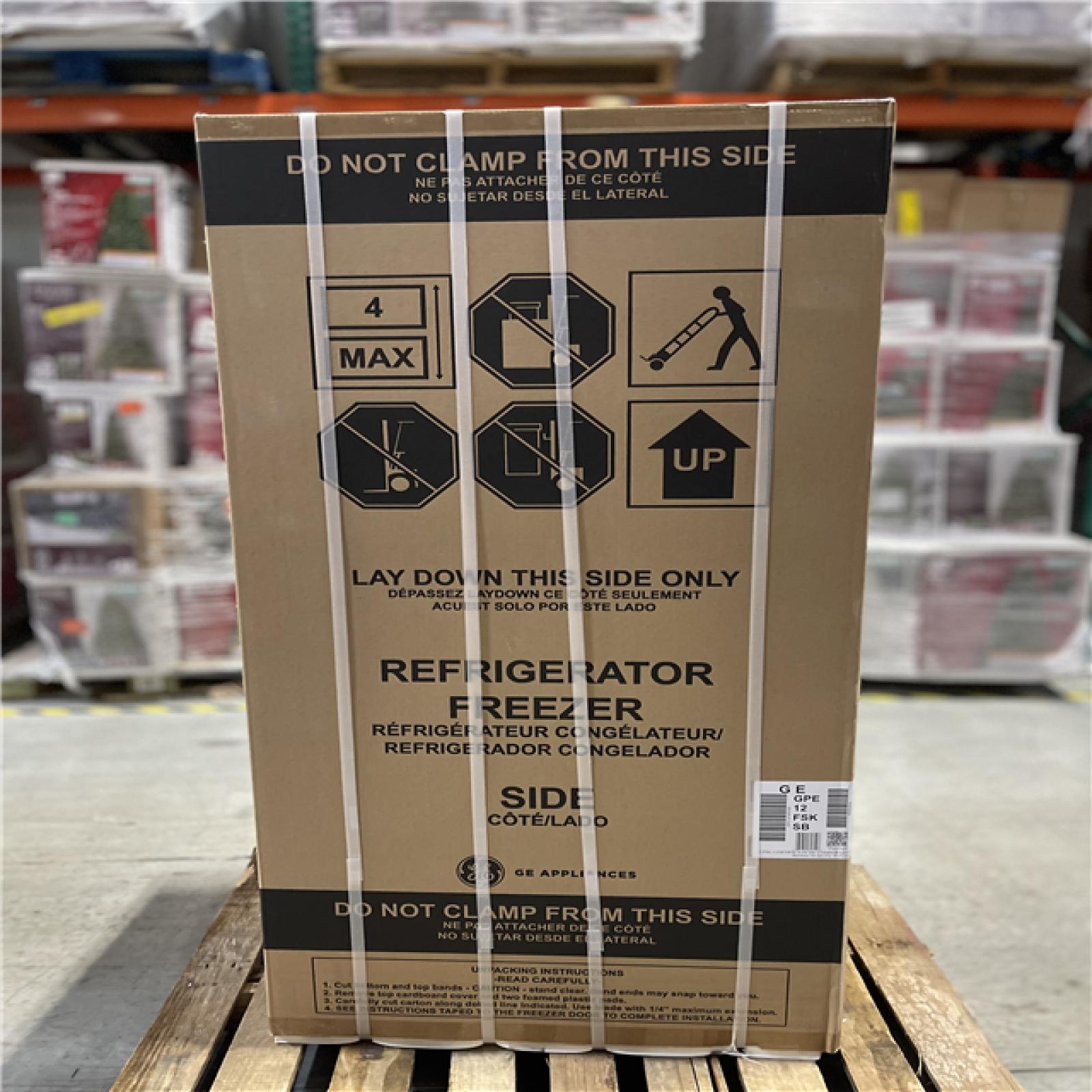 DALLAS LOCATION - GE 11.6 cu. ft. Top Freezer Refrigerator in Stainless Steel ENERGY STAR