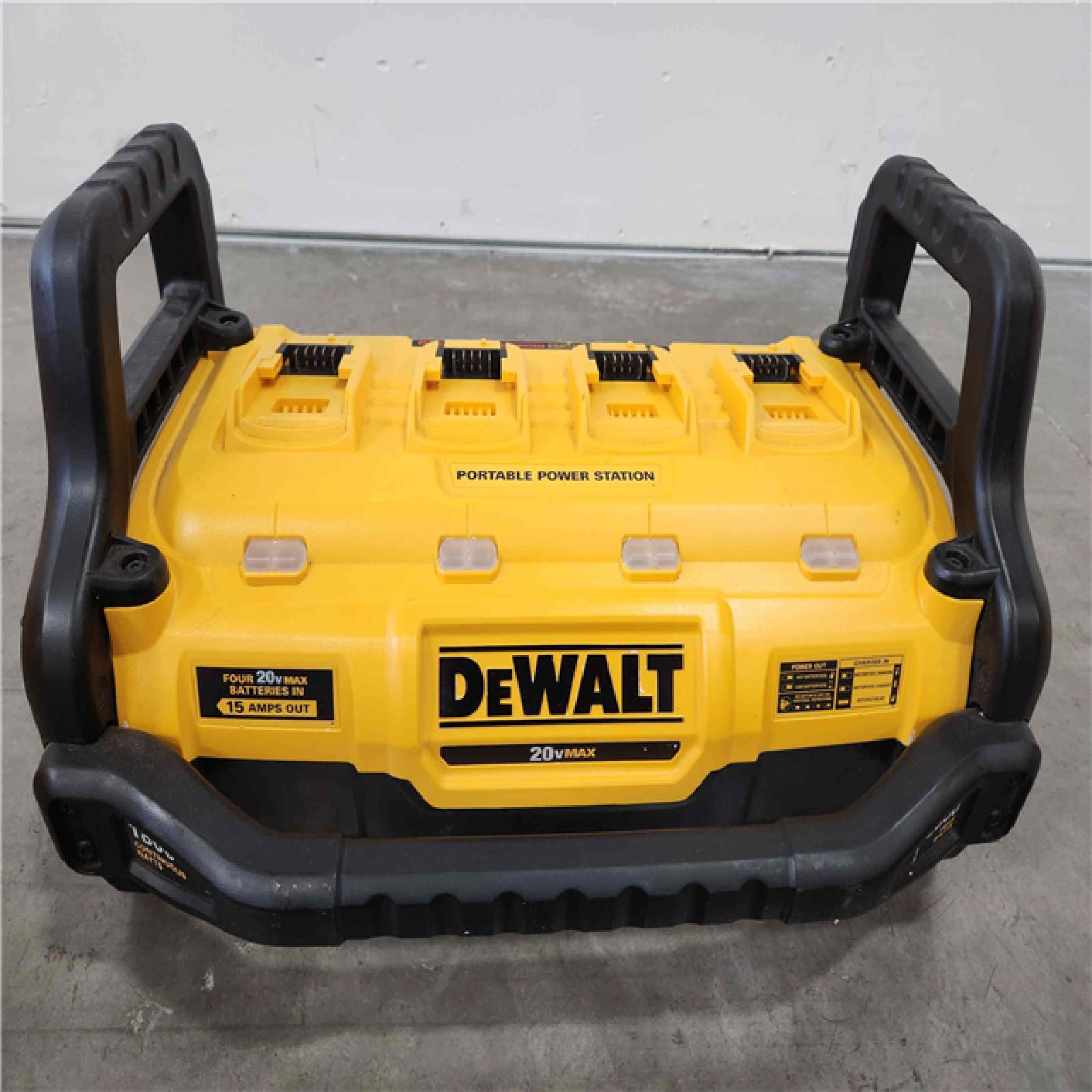 Phoenix Location Appears NEW DEWALT 1800 Watt Portable Power Station and 20V/60V MAX Lithium-Ion Battery Charger DCB1800B