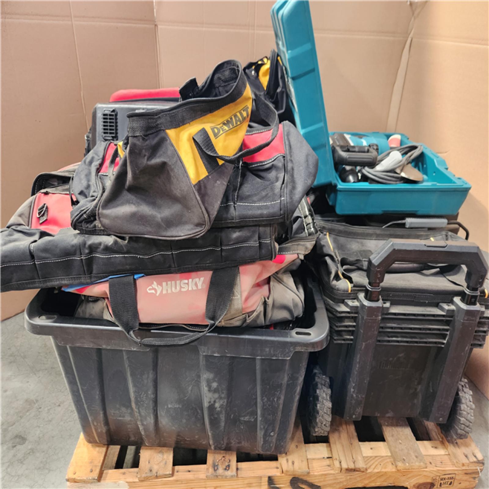 CALIFORNIA AS-IS TOOL PALLET (Empty bags/boxes)