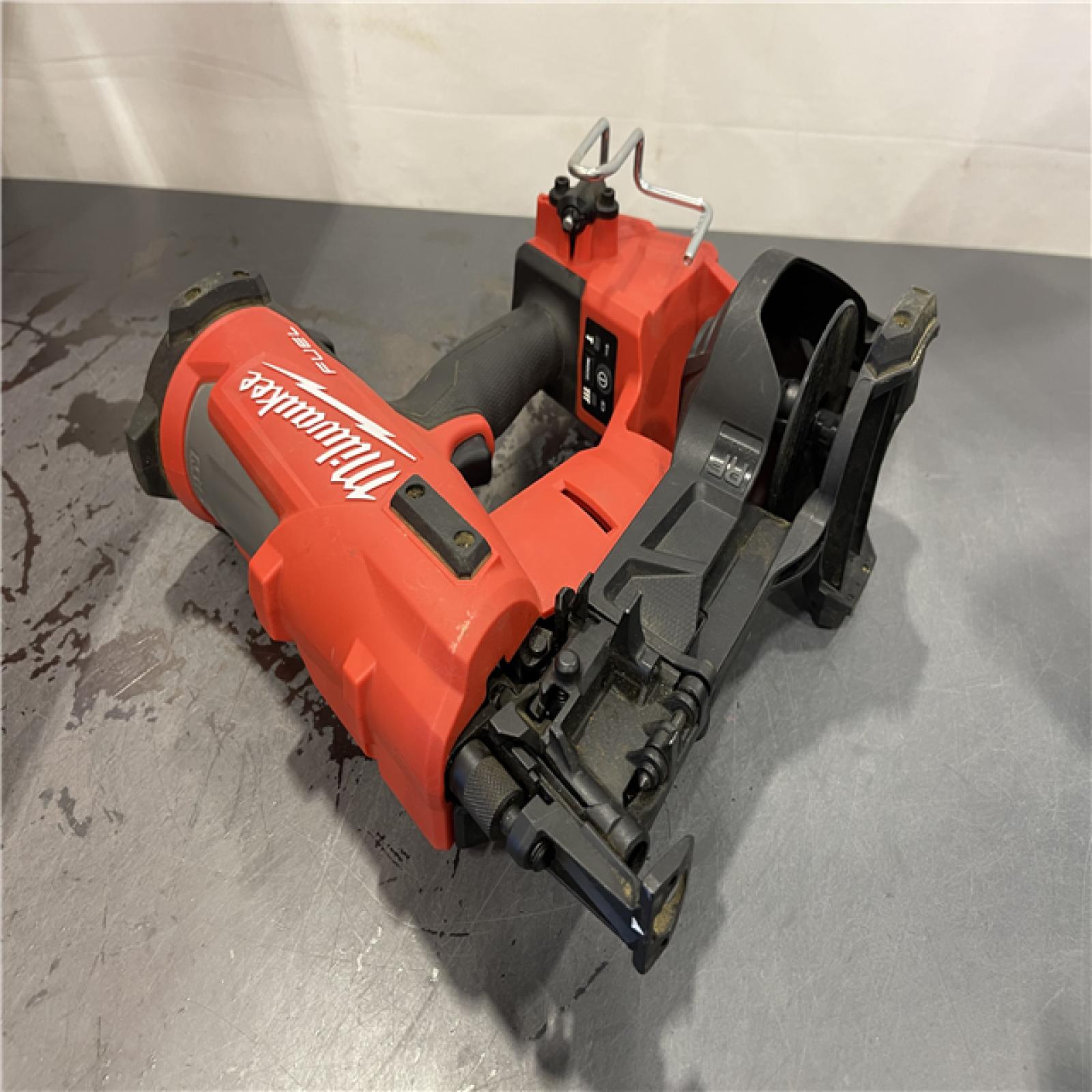 AS-IS - Milwaukee M18 FUEL 18-Volt Lithium-Ion Brushless Cordless Coil Roofing Nailer