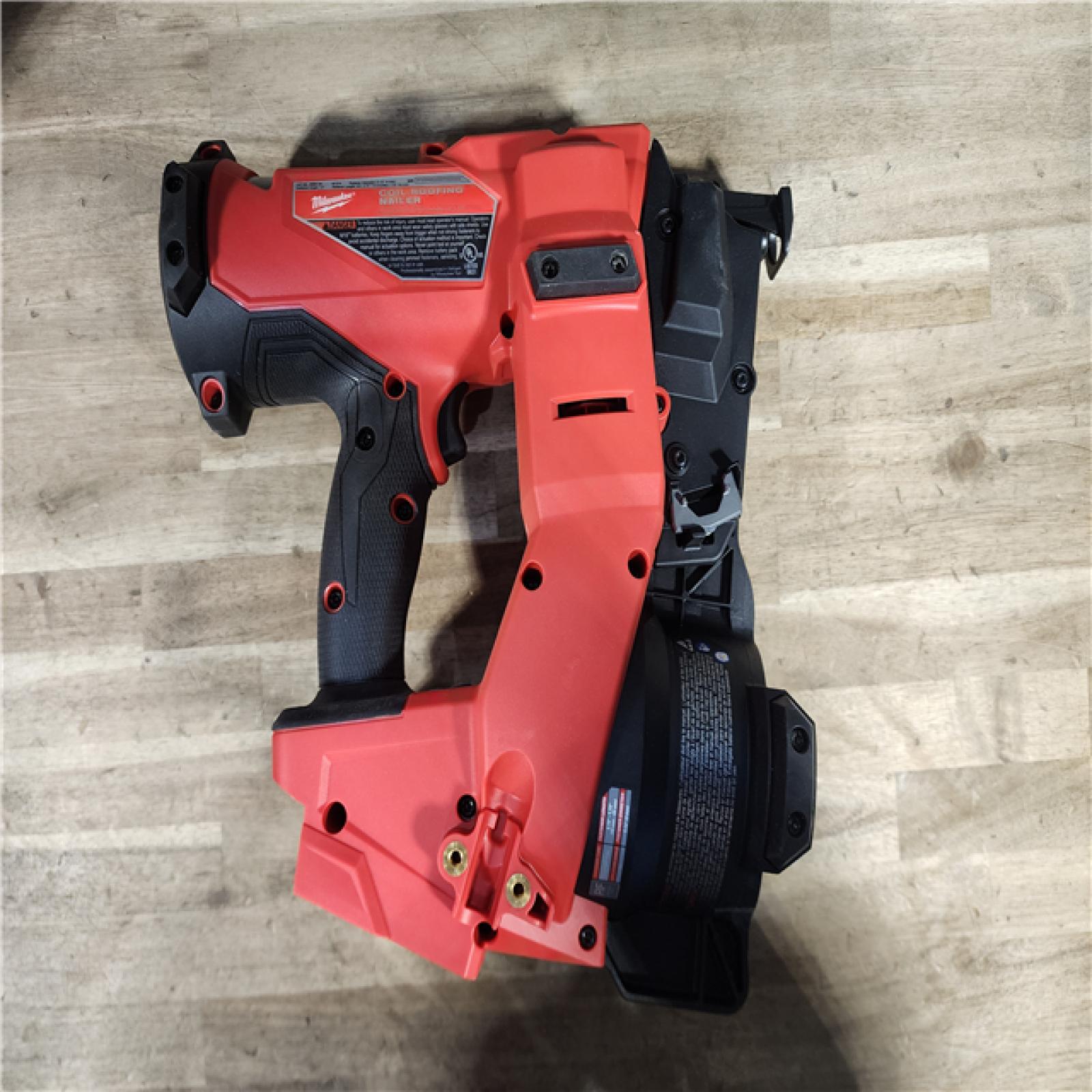 HOUSTON LOCATION - AS-IS (APPEARS LIKE NEW) Milwaukee M18 FUEL Coil Roofing Nailer (TOOL ONLY)