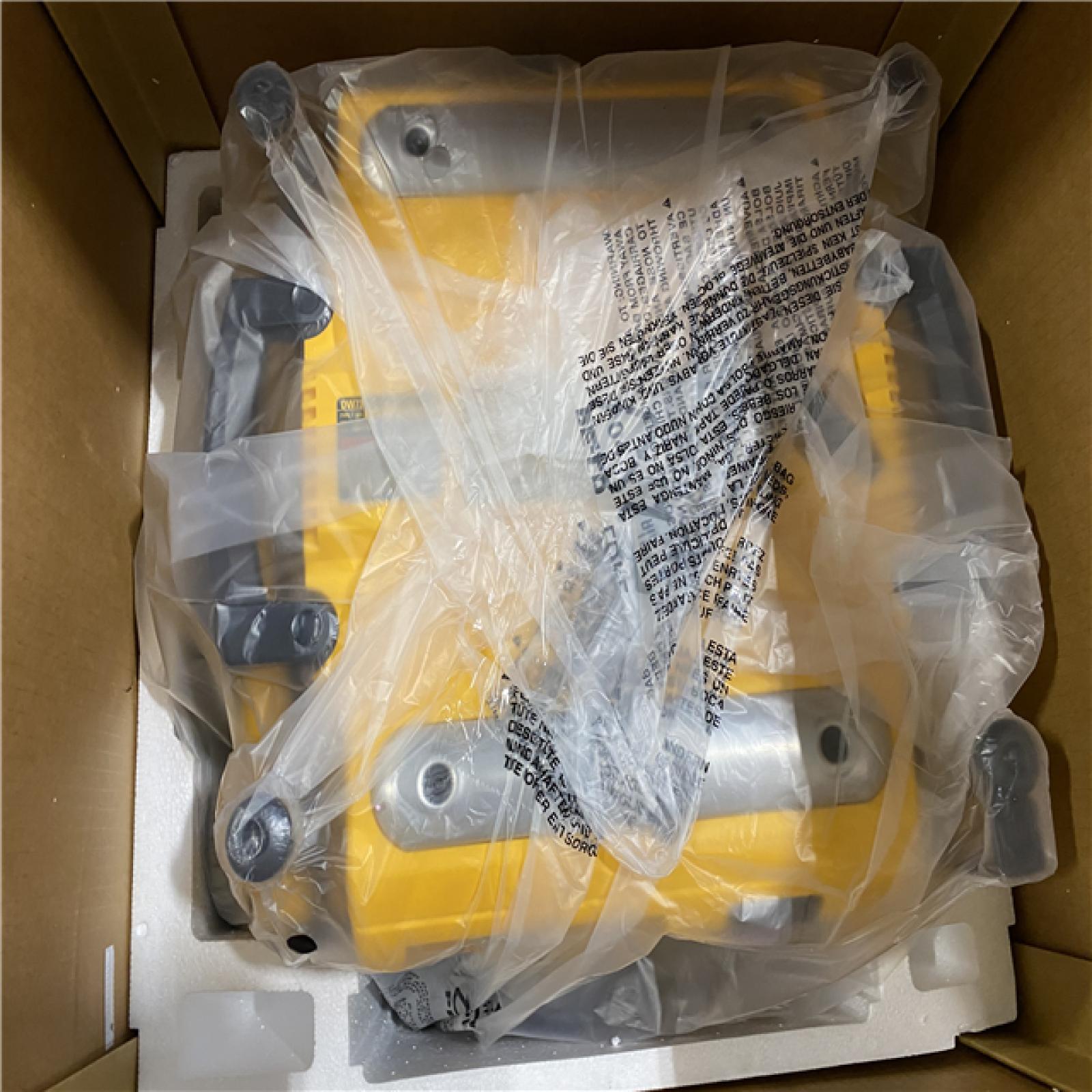 As-Is- DEWALT 13 2 Speed 3-Knife Thickness Planer