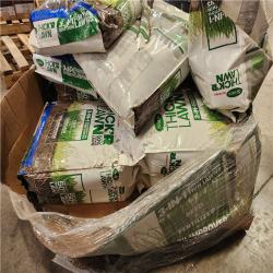 Phoenix Location Scotts Turf Builder 40 lbs. 4,000 sq. ft. THICK'R LAWN Grass Seed, Fertilizer, and Soil Improver for Sun & Shade Pallet