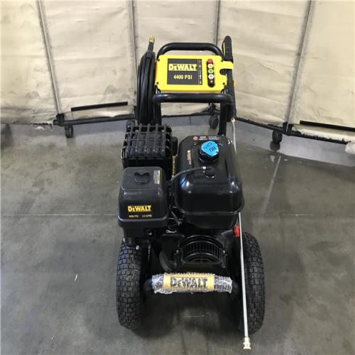 California NEW DEWALT 4400 PSI 4.0 GPM Gas Cold Water Pressure Washer with 420cc Engine