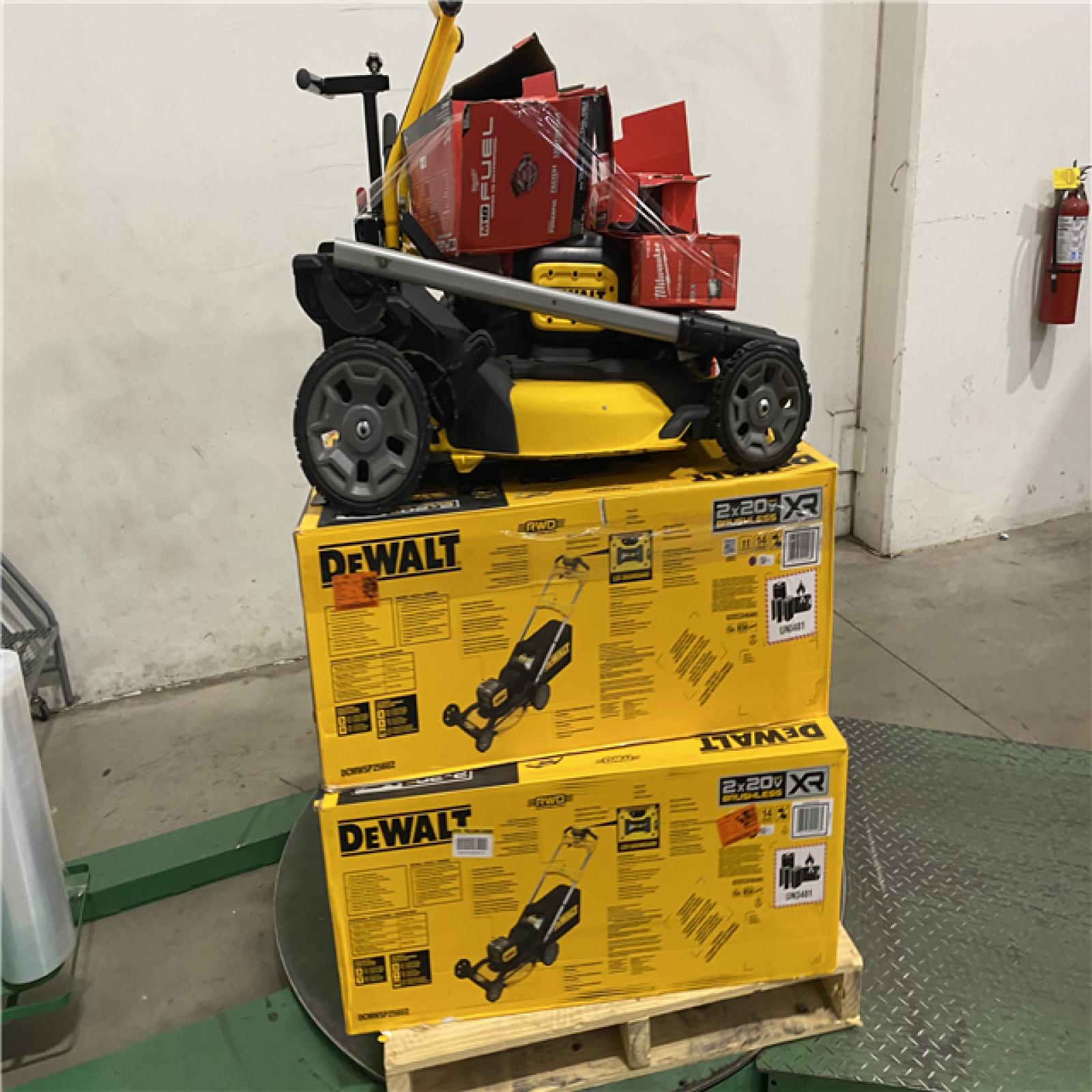 Dallas Location - As-Is Tool Pallet