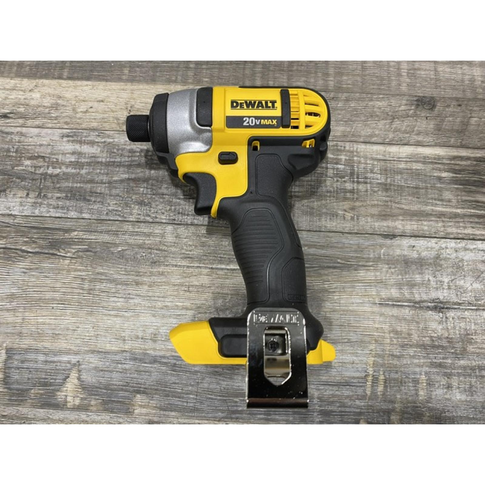 AS-IS DEWALT 20V MAX Cordless 1/4 in. Impact Driver Kit