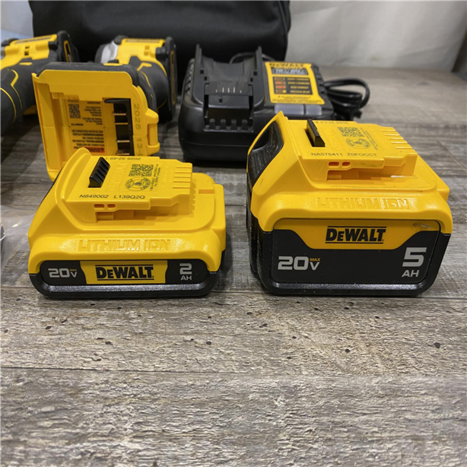 AS-IS DEWALT ATOMIC 20V MAX Lithium-Ion Cordless 2-Tool Combo Kit