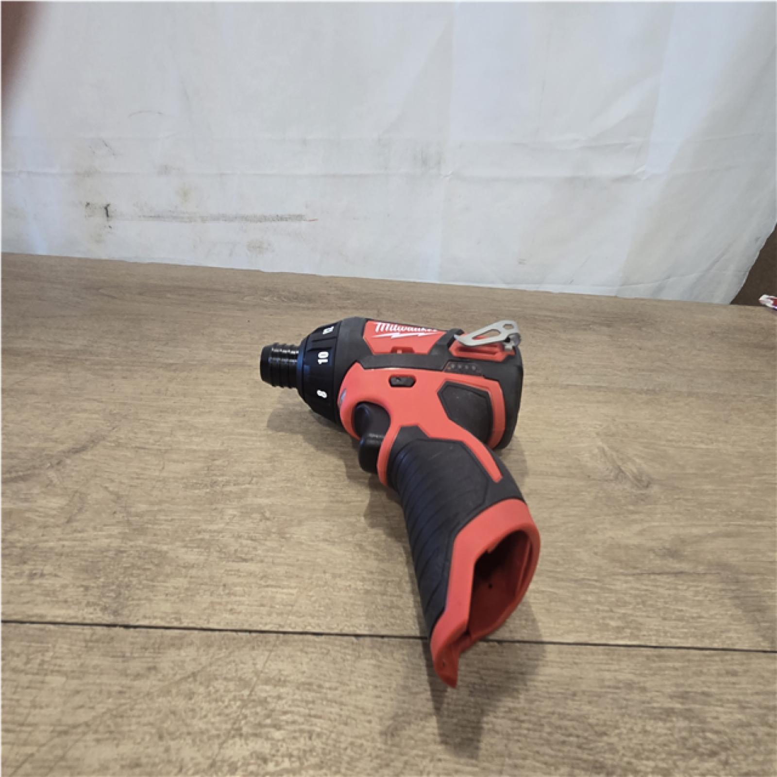 AS-IS Milwaukee 12V Lithium-Ion Cordless 1/4 in. Hex Screwdriver Kit