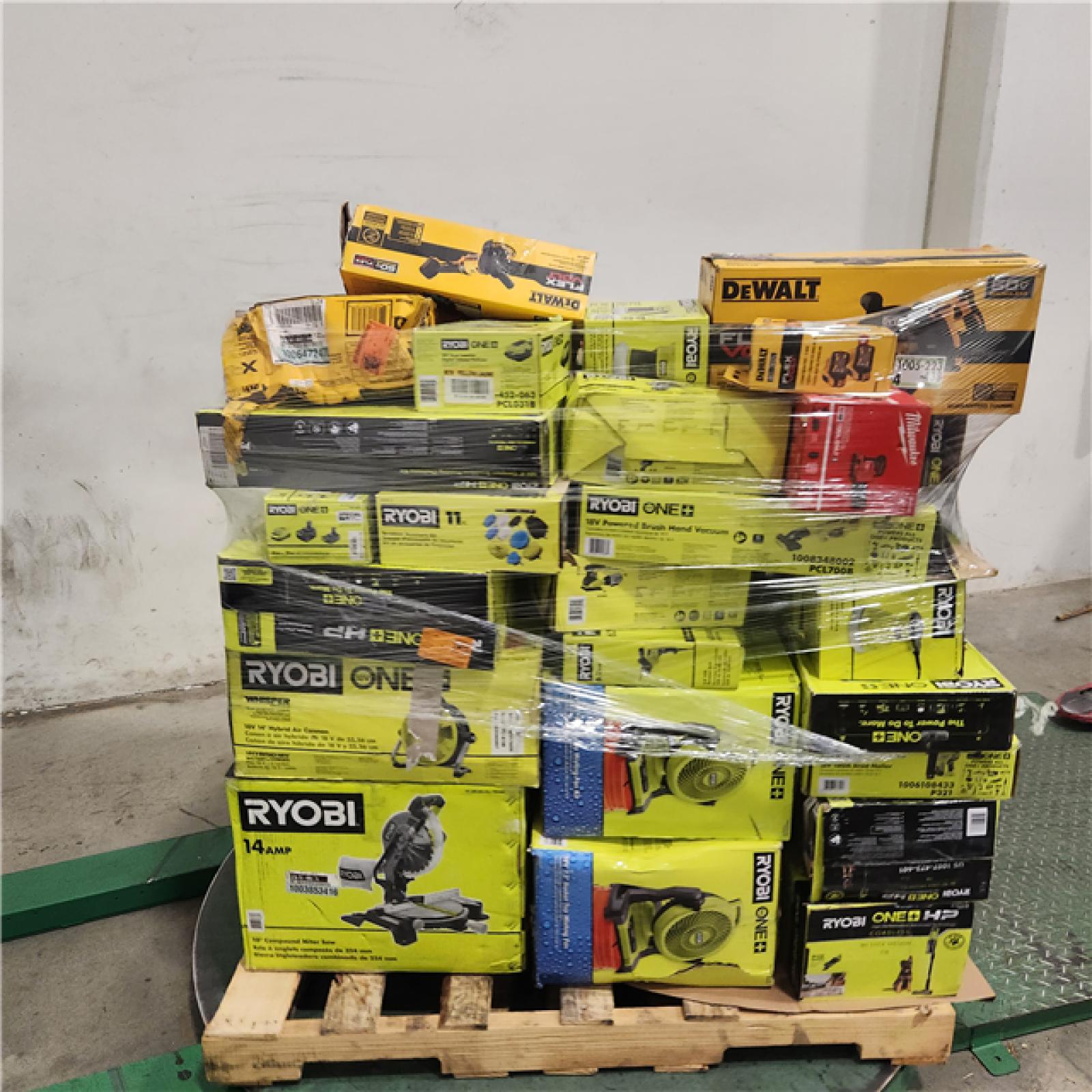 Dallas Location - As-Is Tool Pallet