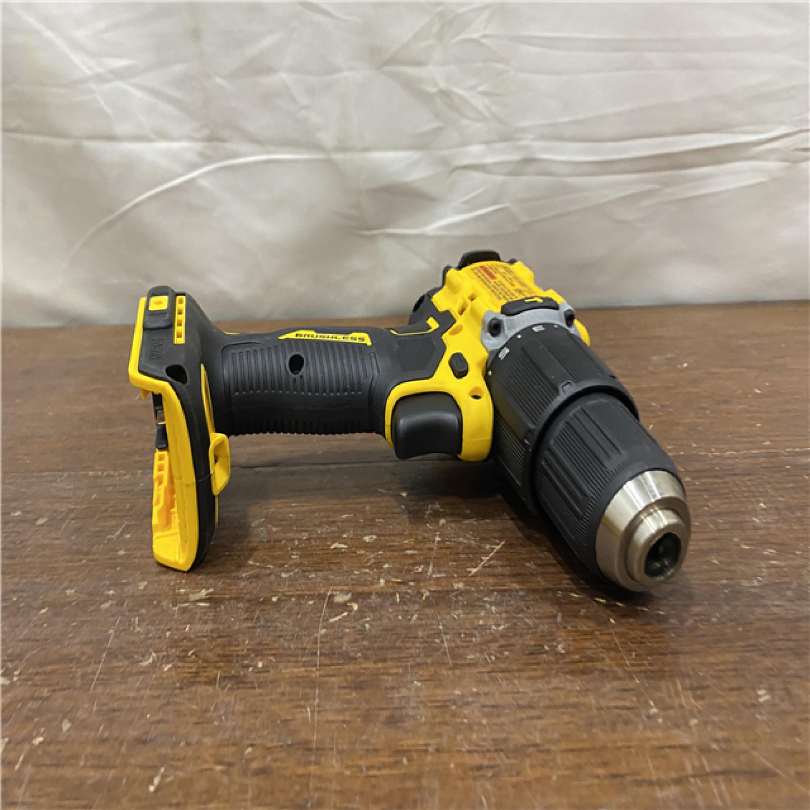 AS-IS DEWALT ATOMIC 20-Volt Lithium-Ion Cordless 1/2 in. Compact Hammer Drill with 3.0Ah Battery, Charger and Bag
