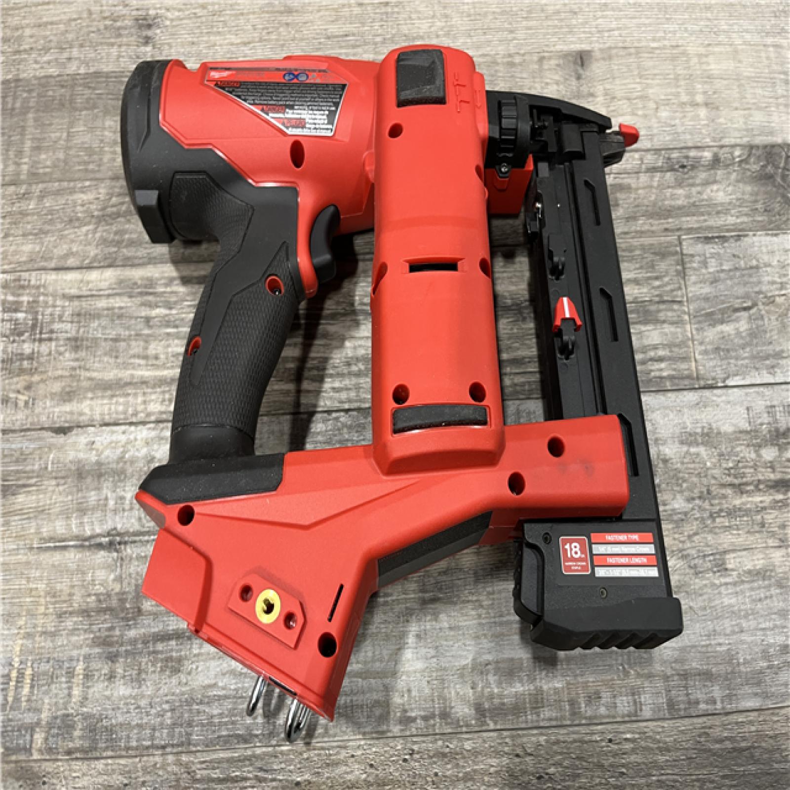 AS-IS Milwaukee FUEL 18-Volt Lithium-Ion Brushless Cordless 18-Gauge 1/4 in. Narrow Crown Stapler (Tool-Only)
