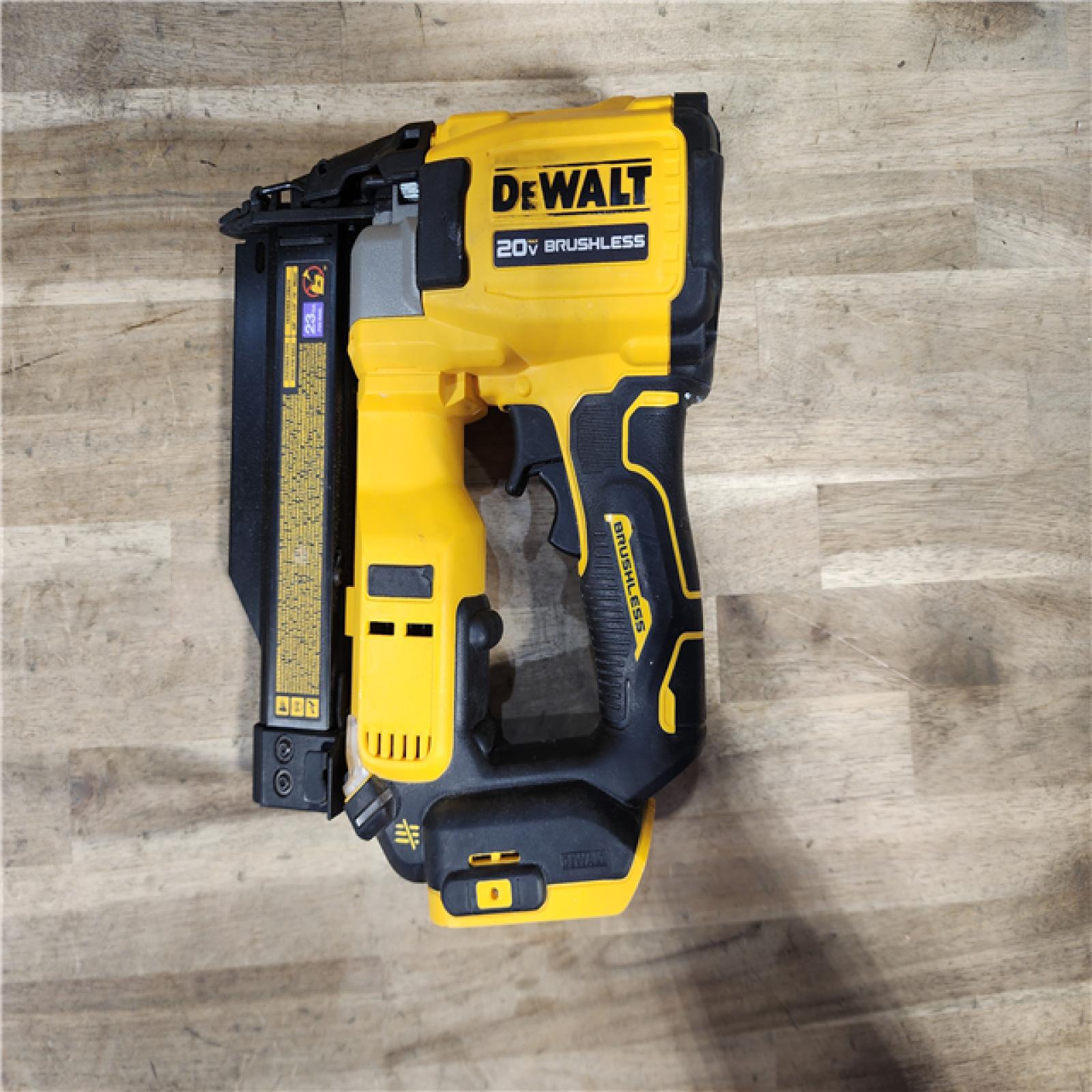 HOUSTON LOCATION - AS-IS DEWALT ATOMIC 20V MAX Lithium Ion Cordless 23 Gauge Pin Nailer Kit with 2.0Ah Battery and Charger