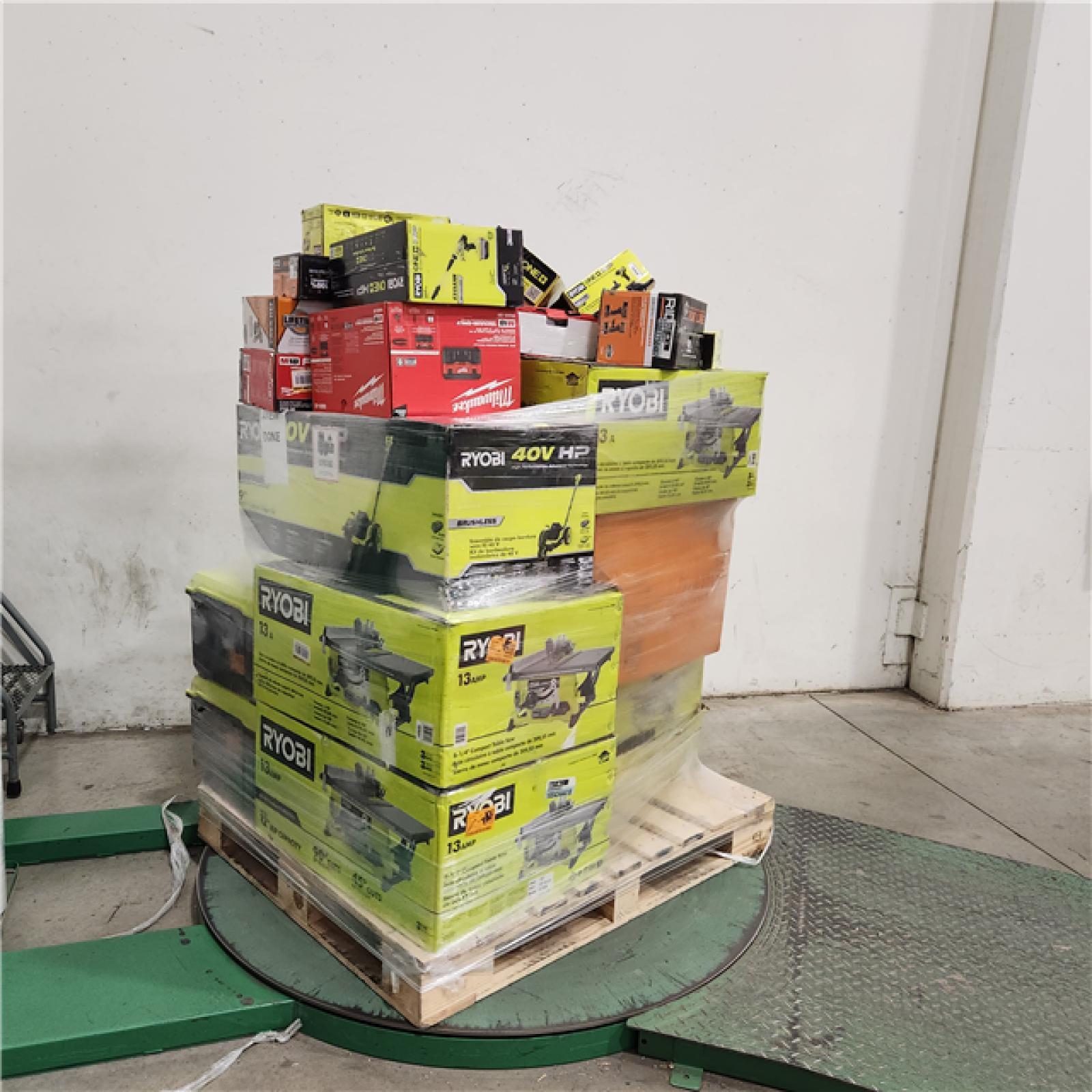 Dallas Location - As-Is Tool Pallet