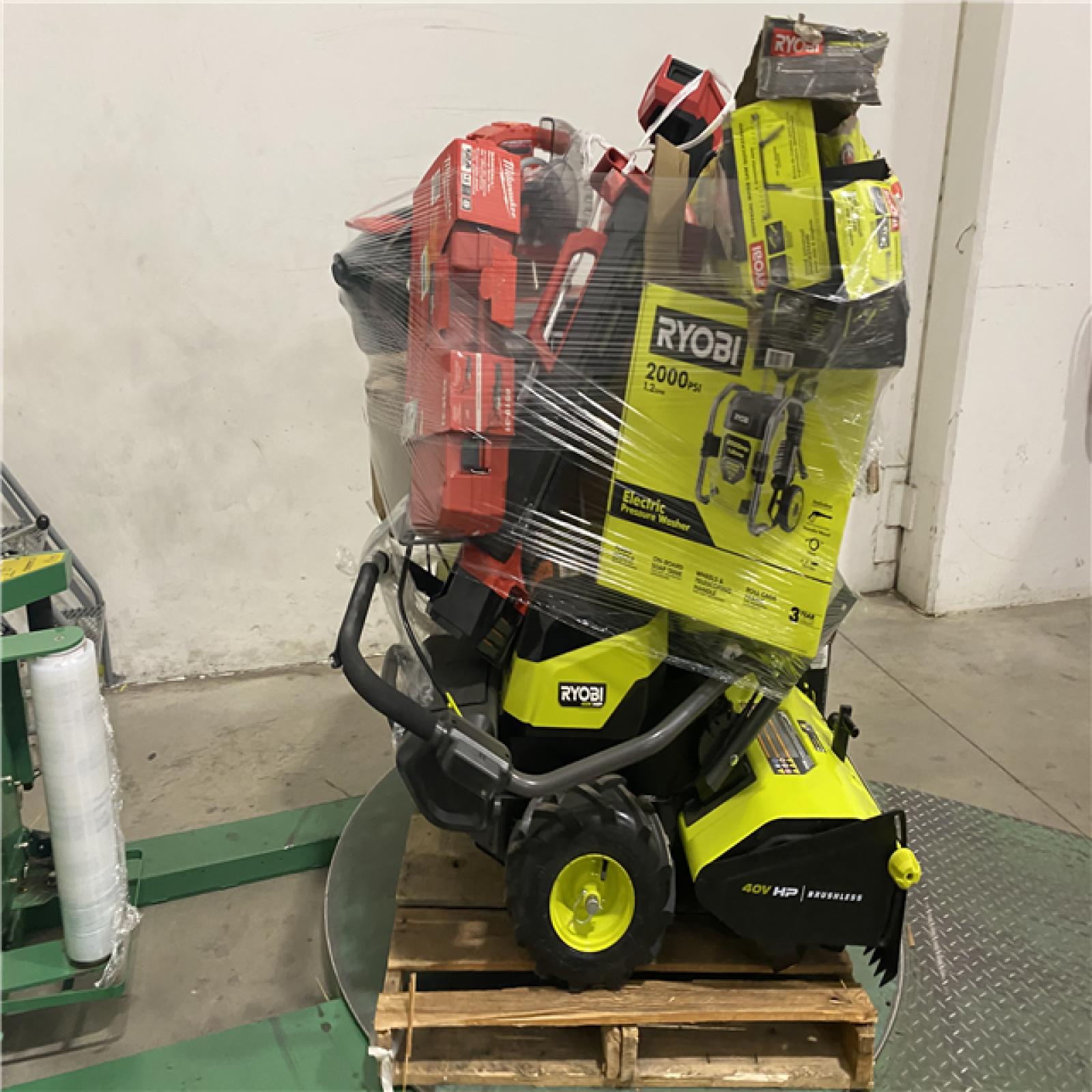 Dallas Location - As-Is Tool Pallet