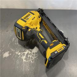 AS-IS - DEWALT 20V MAX XR Lithium-Ion Cordless 2-1/2 in. 15-Gauge Finish Nailer Kit