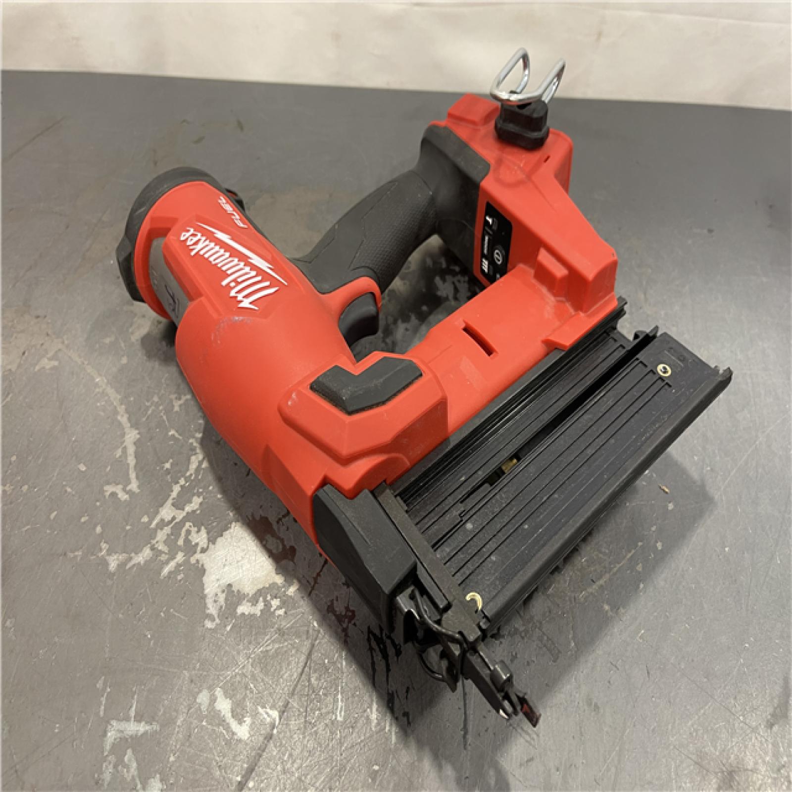 AS-IS - Milwaukee M18 FUEL 18-Volt Lithium-Ion Brushless Cordless Gen II 18-Gauge Brad Nailer