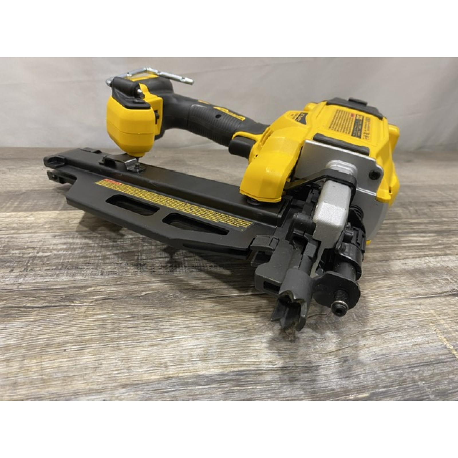 AS-IS DEWALT 20-Volt 21° Cordless Framing Nailer (Tool-Only)