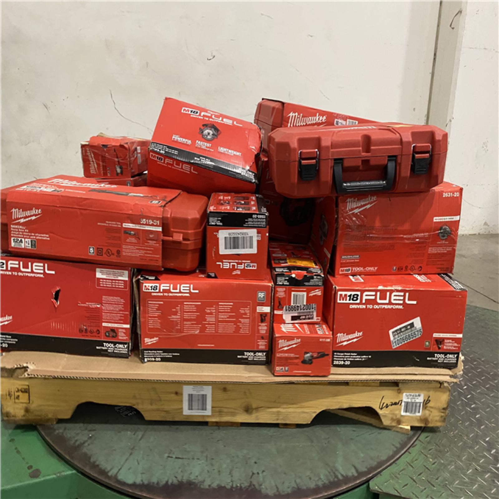 Dallas Location - As-Is MILWAUKEE Tool Pallet