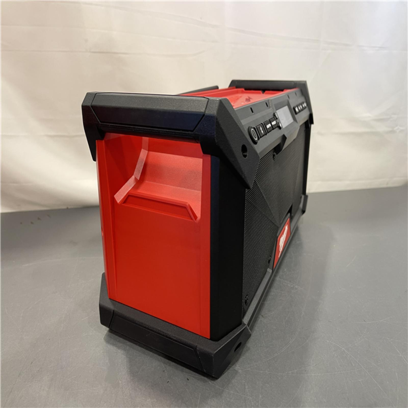 AS-IS - Milwaukee M18 Bluetooth Jobsite Radio