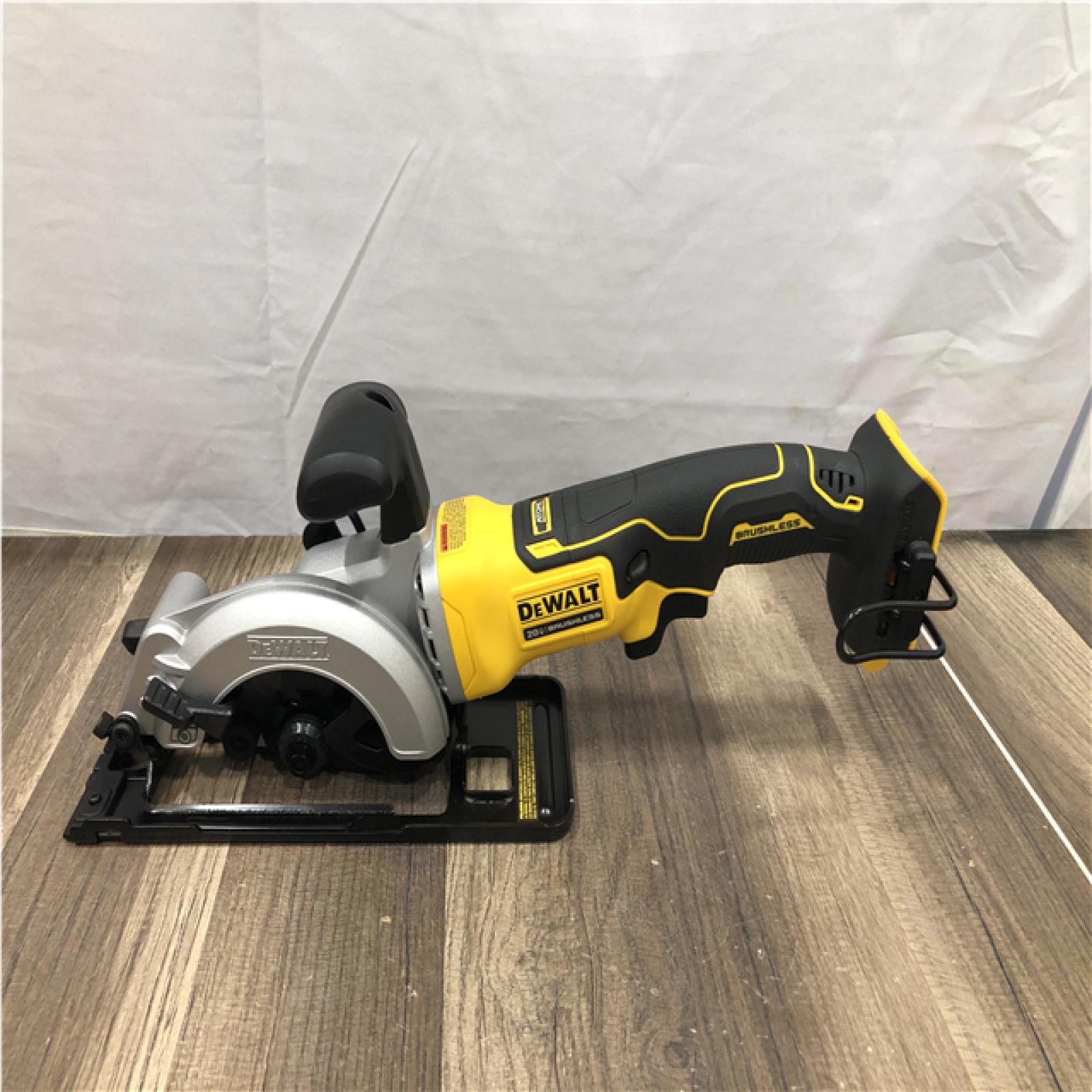 AS-IS DEWALT ATOMIC 20V MAX Cordless Brushless 4-1/2 in. Circular Saw (Tool Only)