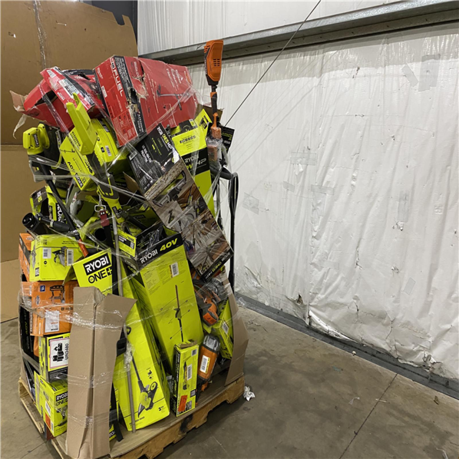 Houston Location AS IS - Tool Pallet