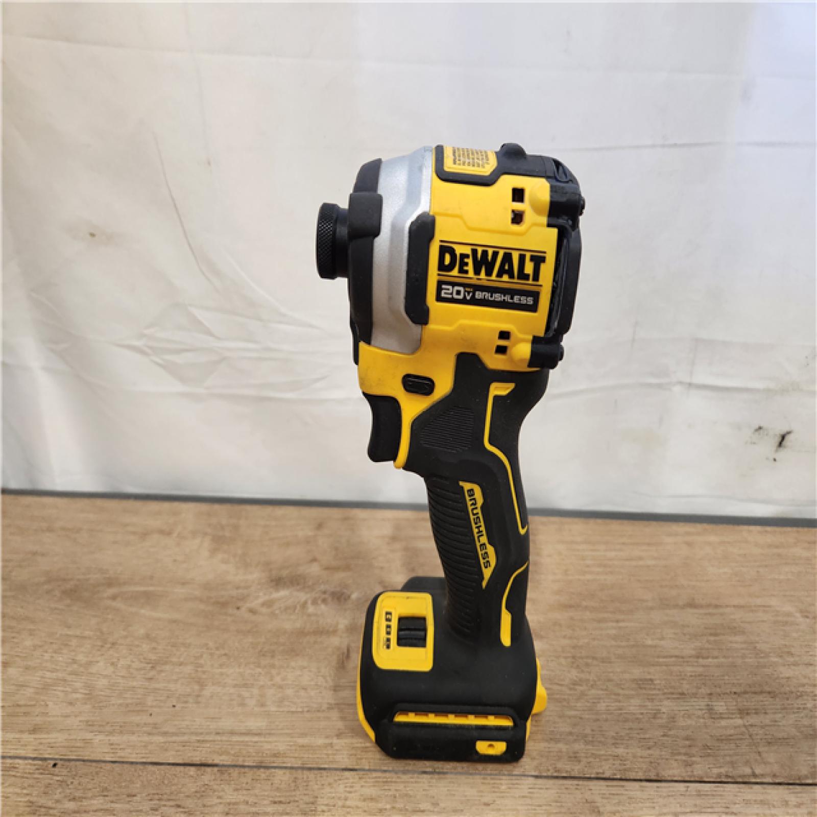 AS-IS- DEWALT 20V XR Brushless Cordless 1/4 in. Quiet Hydraulic Impact Driver (Tool-Only)