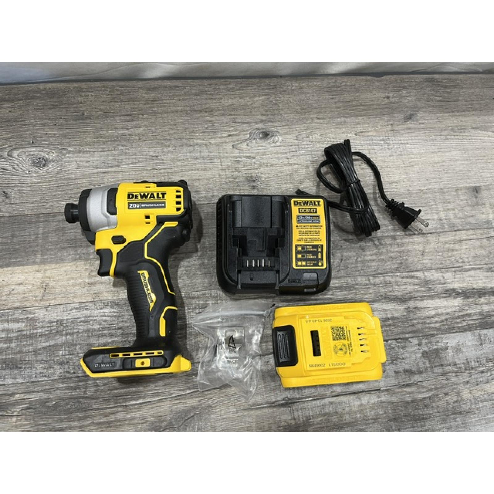 AS-IS DEWALT Atomic 20V Max Lithium-Ion Brushless Cordless Compact 1/4 in. Impact Driver Kit