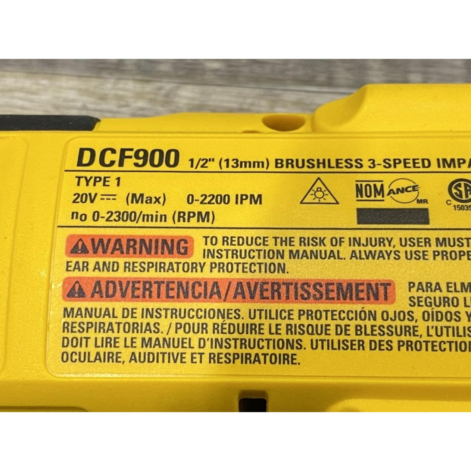 AS-IS  DEWALT 20V MAX Lithium-Ion Cordless 1/2 in. Impact Wrench Kit