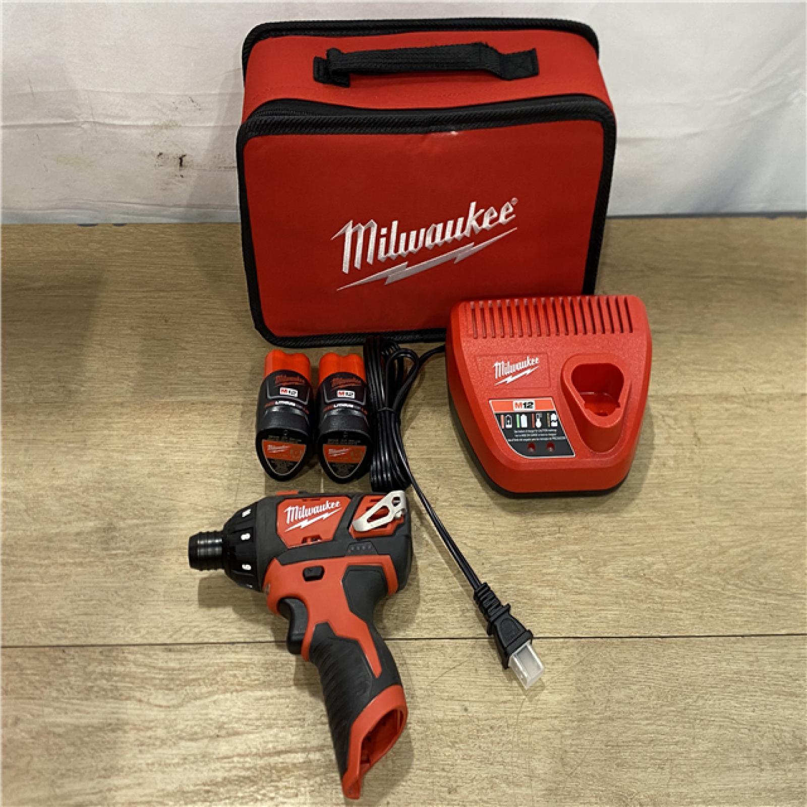 AS-IS Milwaukee 12V Lithium-Ion Cordless 1/4 in. Hex Screwdriver Kit