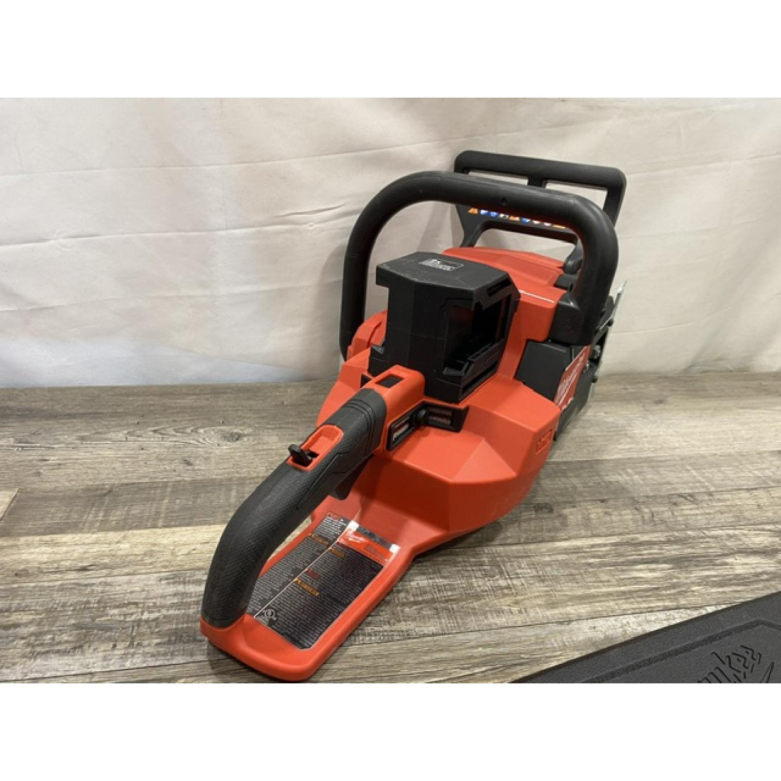 AS-IS Milwaukee FUEL 18V Brushless Cordless 20 in. Dual Battery Chainsaw Kit