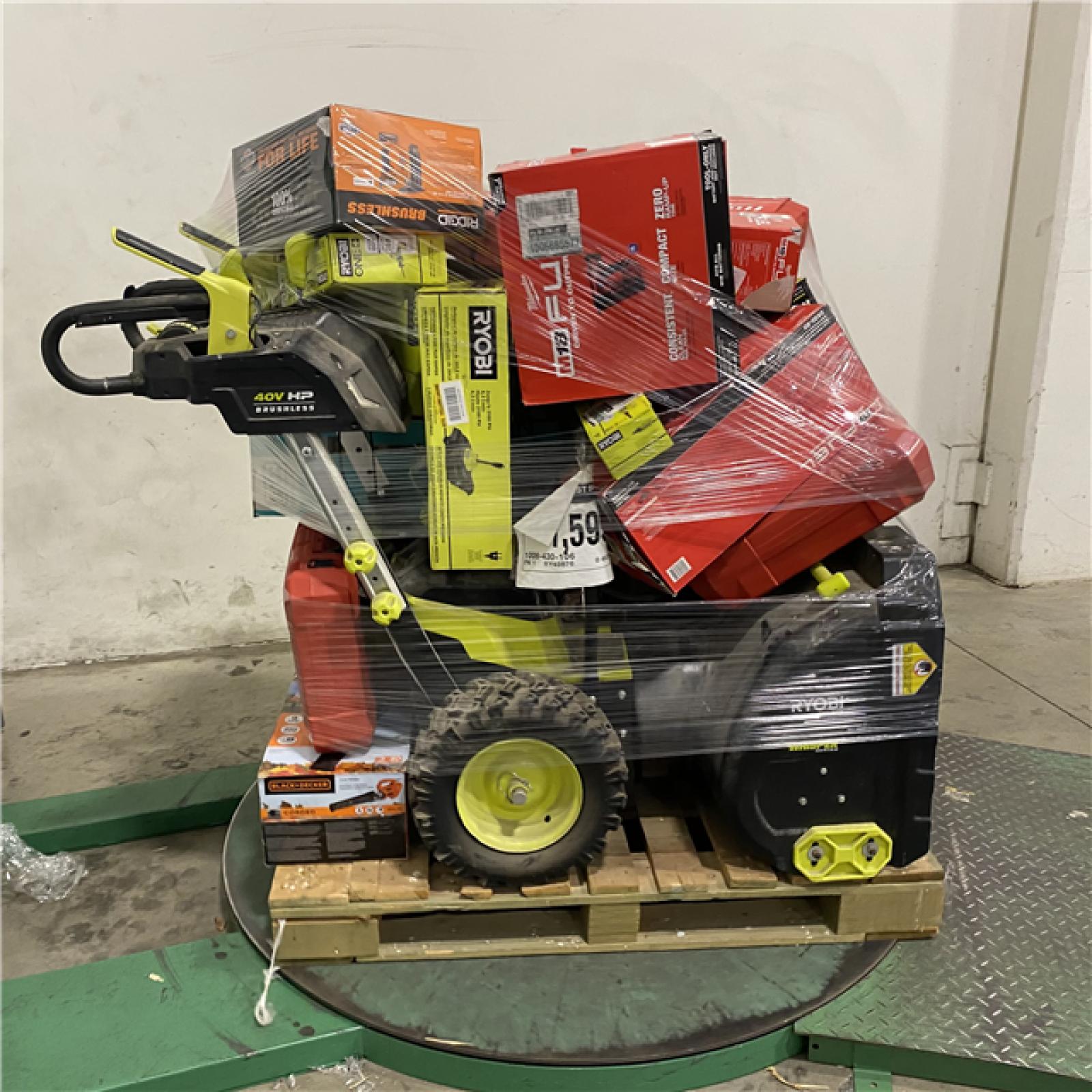 Dallas Location - As-Is Tool Pallet