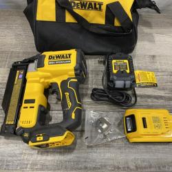 AS-IS DEWALT ATOMIC 20V MAX Lithium Ion Cordless 23 Gauge Pin Nailer Kit